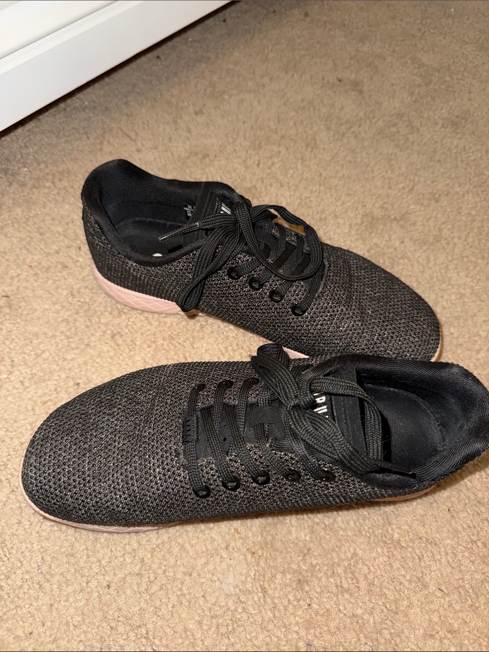 NOBULL Womens Black Heather Dusty Rose Trainer